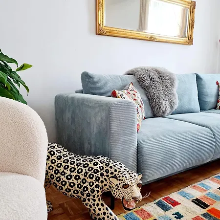 Best Time In Apartment *